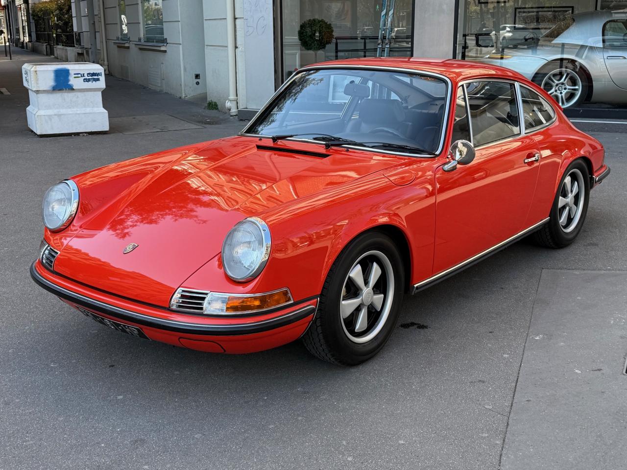 PORSCHE 911 2.2 S