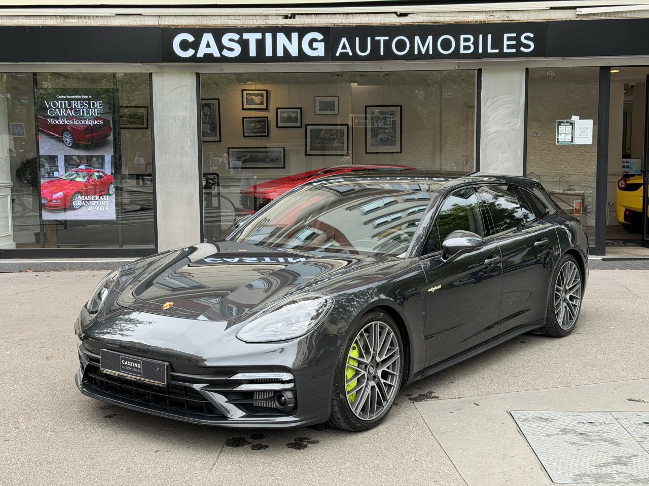 PORSCHE PANAMERA