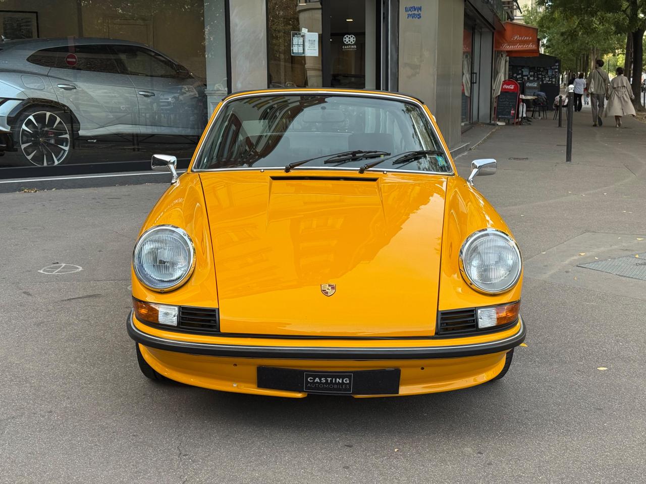 PORSCHE 911