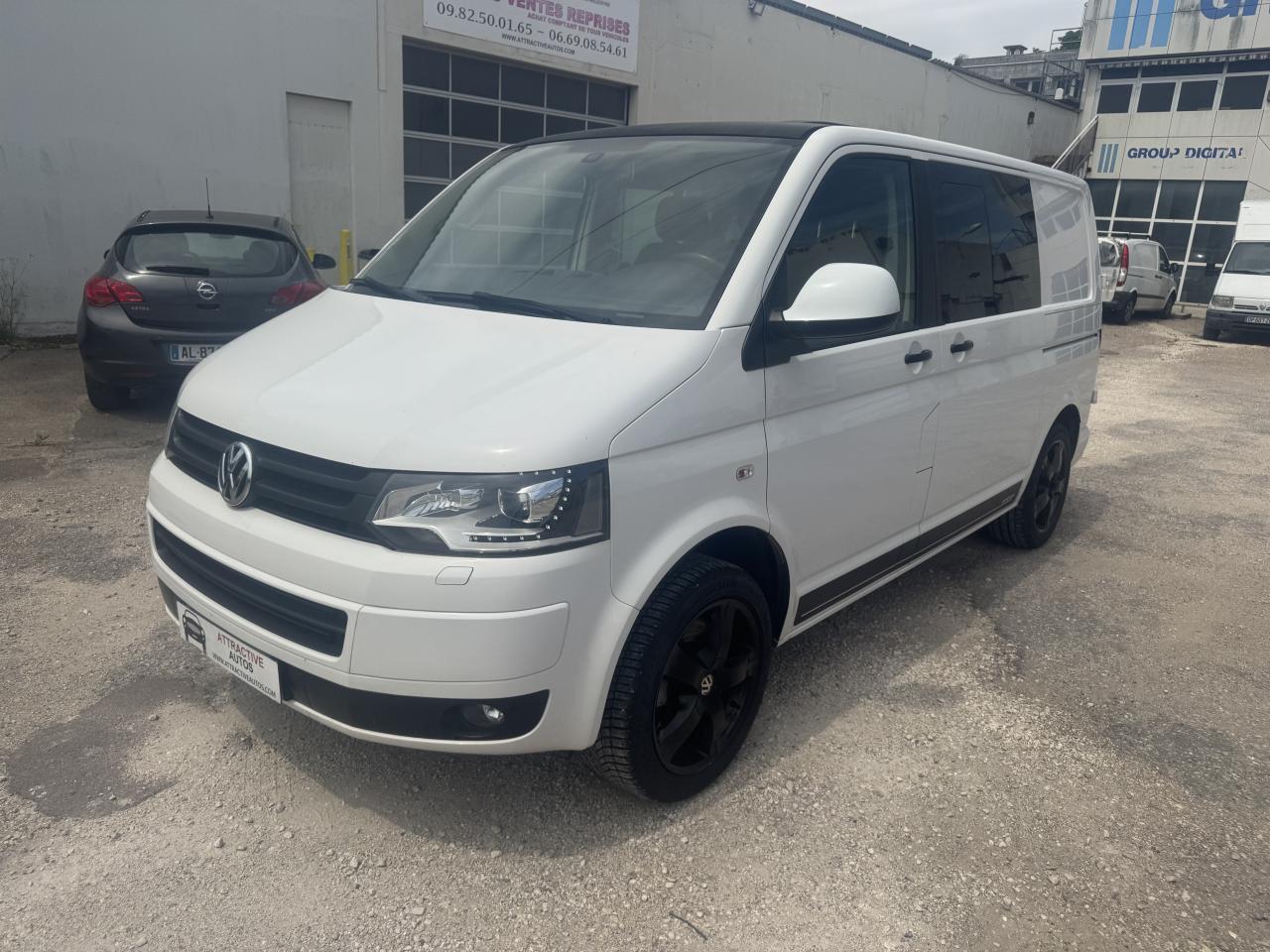 VOLKSWAGEN TRANSPORTER