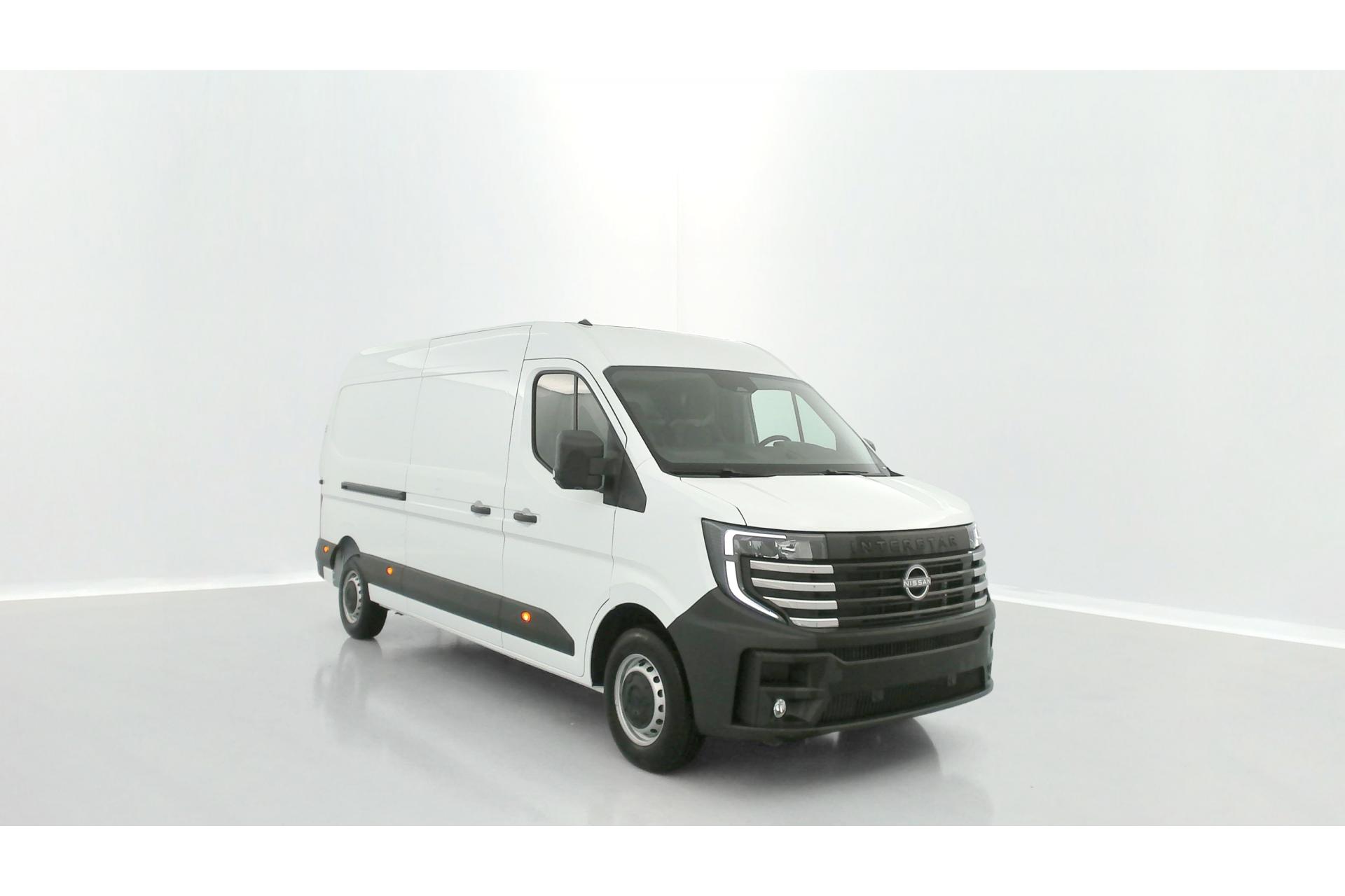 NISSAN INTERSTAR