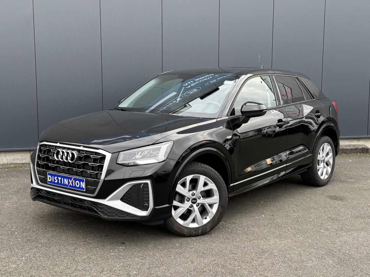 AUDI Q2