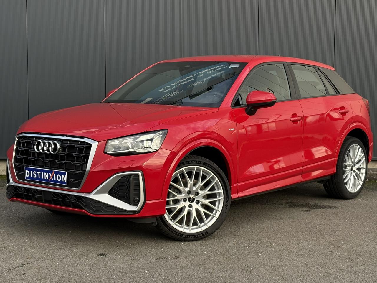 AUDI Q2
