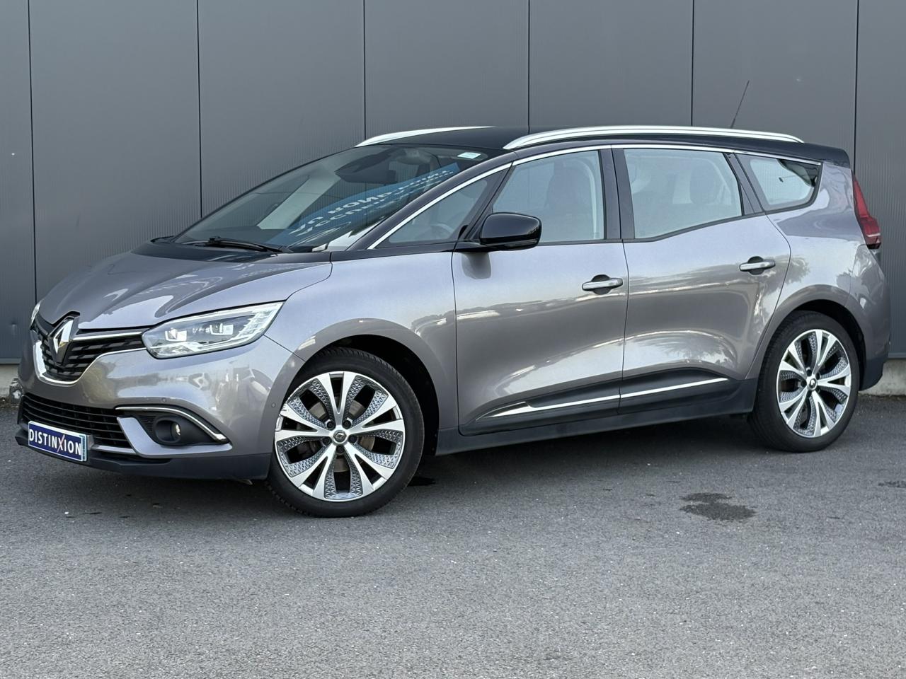 RENAULT GRAND SCENIC IV 1.7 BlueDCI 150 Intens 7PL avec Attelage