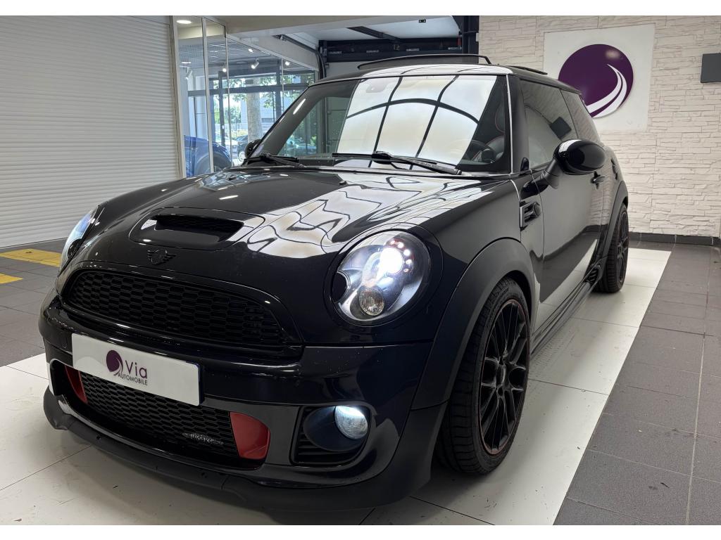 MINI COOPER 1.6 211 ch R56 LCI - John works - Toit ouvrant