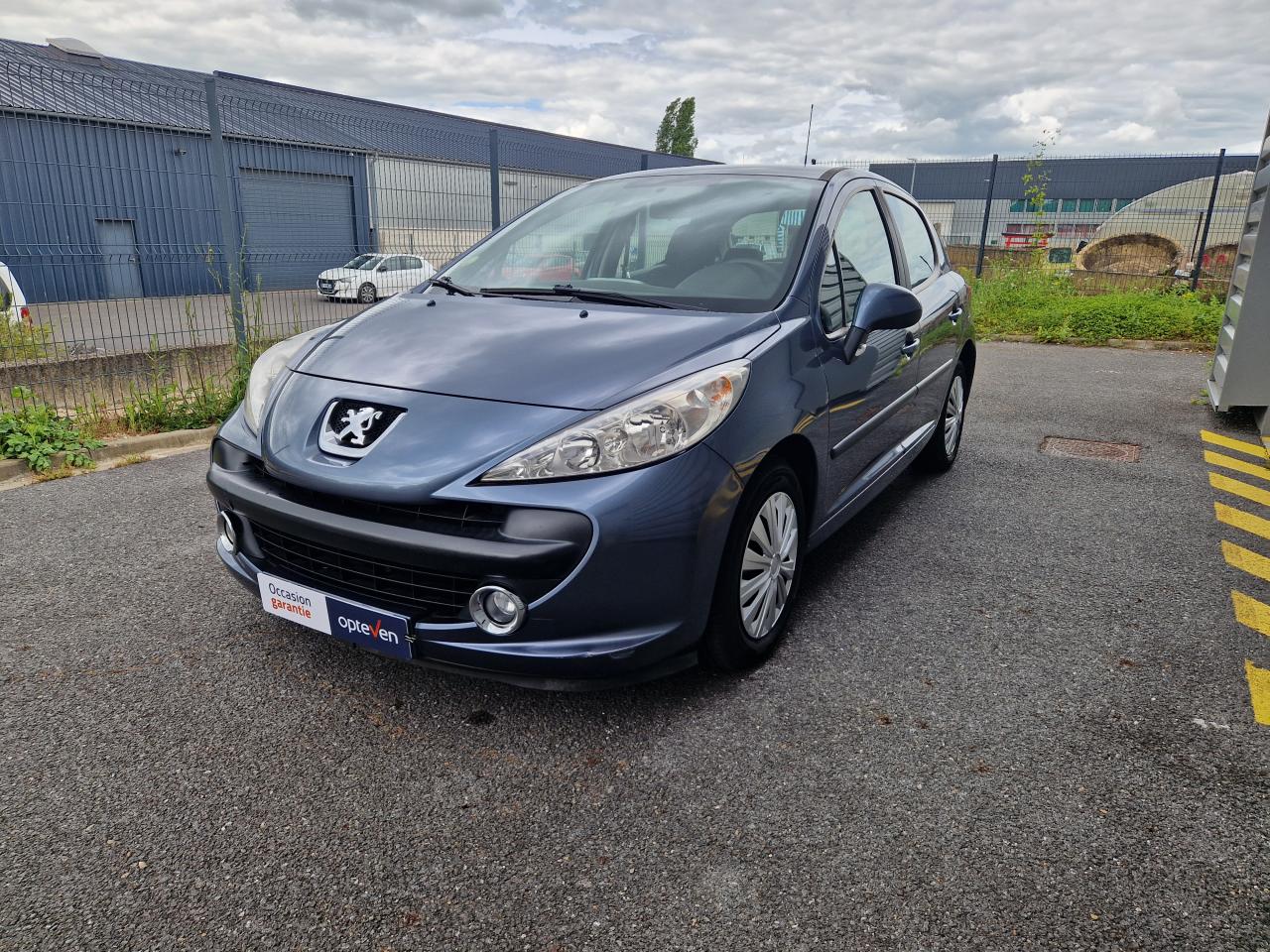 PEUGEOT 207 1.4 VTi 16V  BERLINE Style PHASE 1
