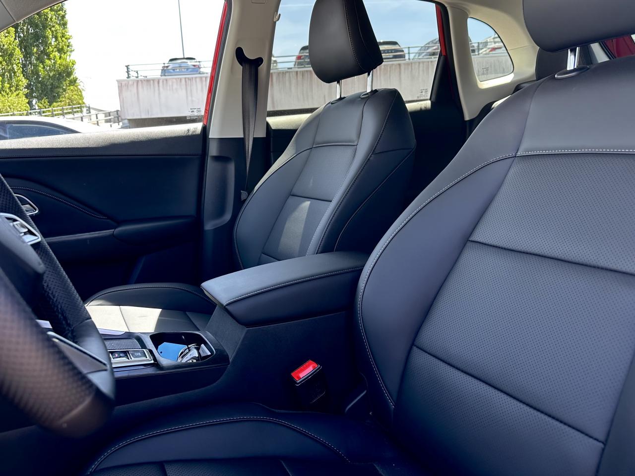 Thumbnail 32