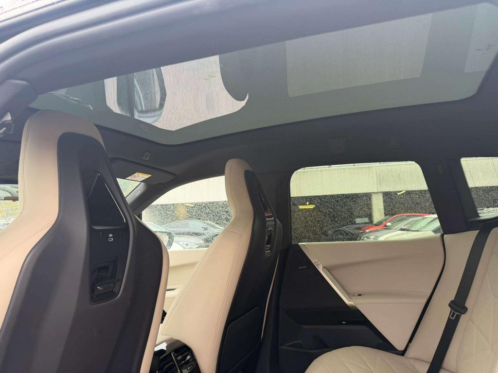 Thumbnail 16