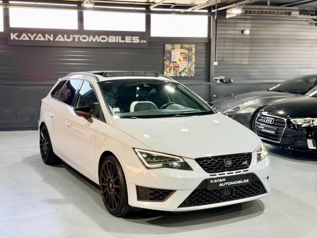 SEAT LEON