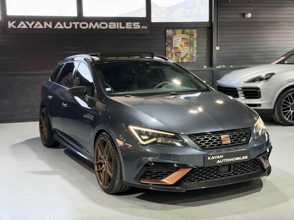 SEAT LEON