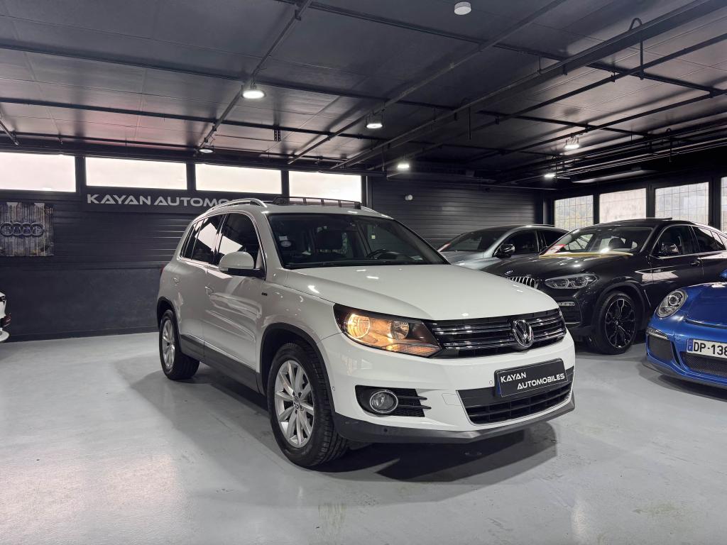 VOLKSWAGEN TIGUAN