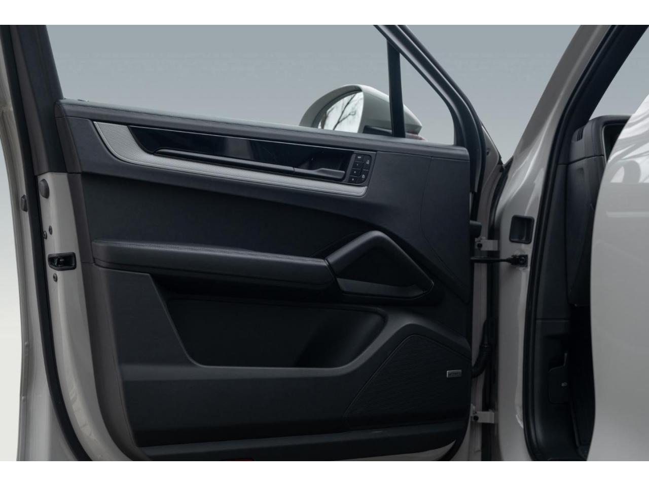 Thumbnail 13