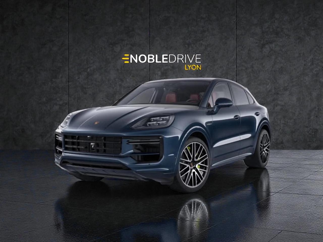 PORSCHE CAYENNE COUPE