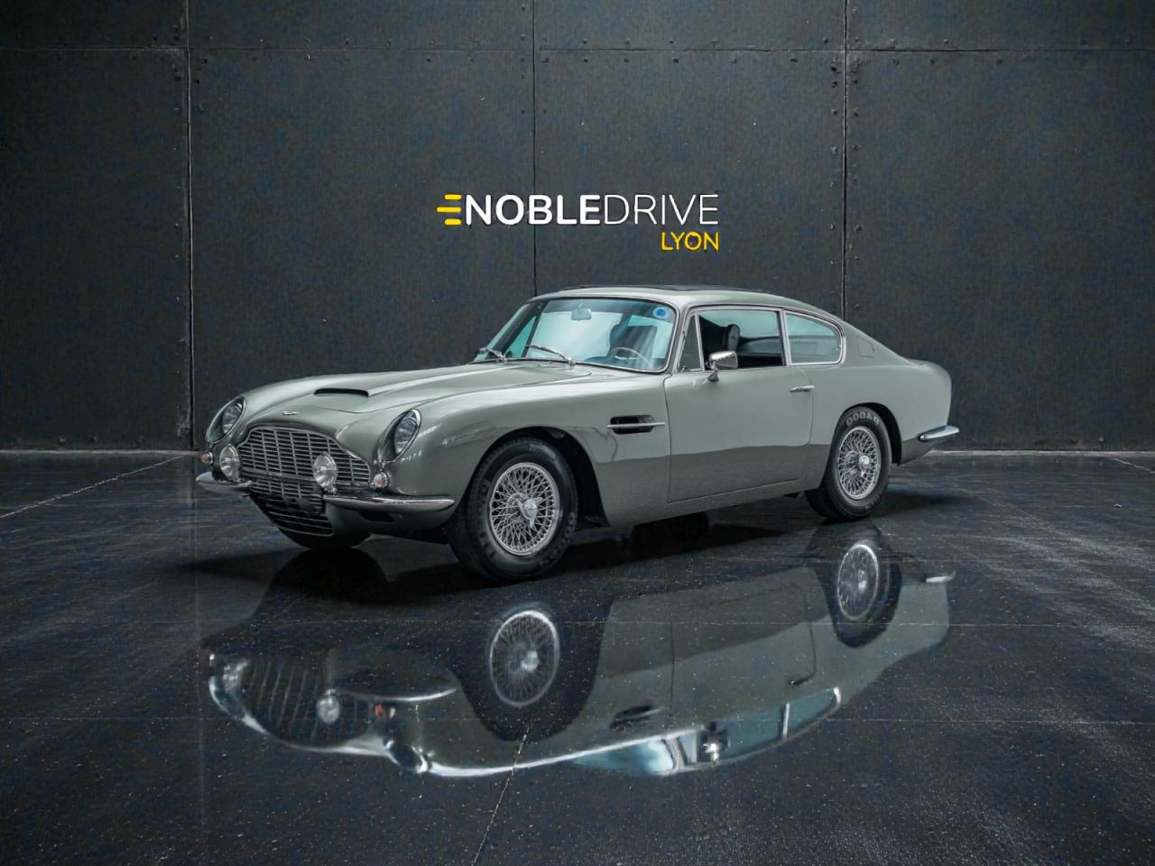 ASTON MARTIN DB6