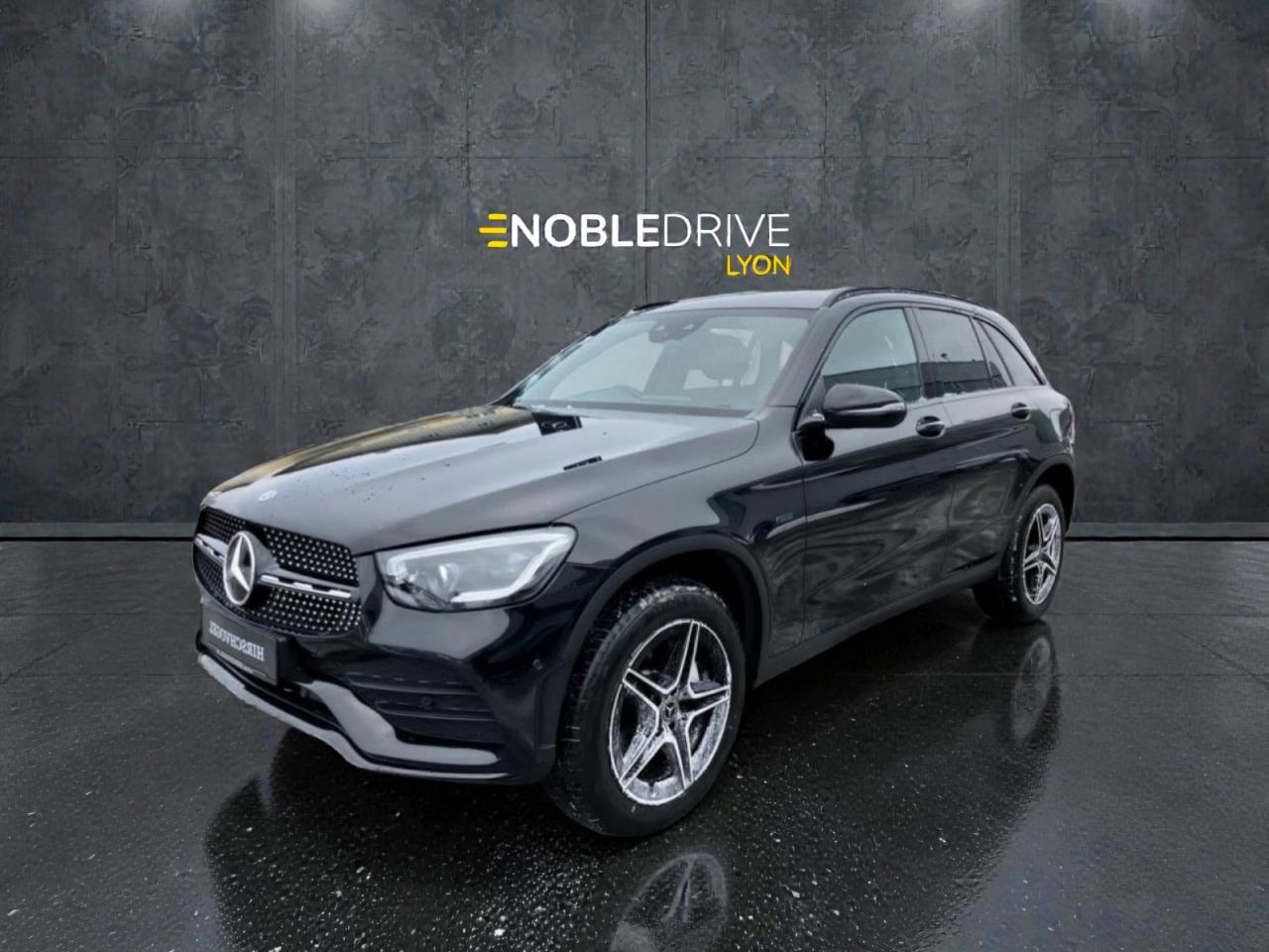 MERCEDES GLC