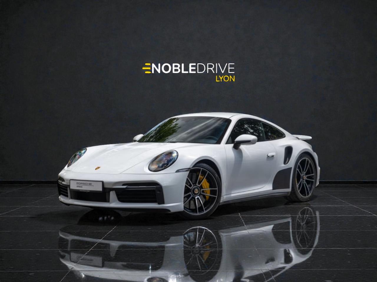 PORSCHE 911 Turbo S 3.7 650 ch  PORSCHE APPROVED - TVA RECUPERABLE - MALUS INCLUS