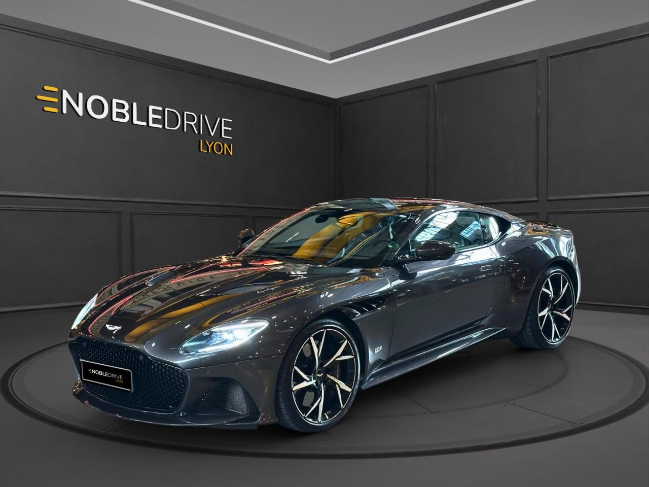 ASTON MARTIN DBS SUPERLEGGERA 5.2 V12 725ch | MALUS INCLUS | CARBON | B&O