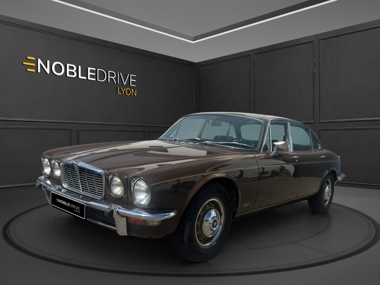 JAGUAR XJ6
