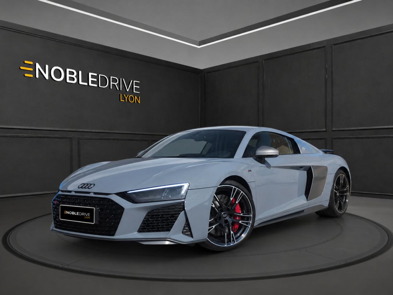 AUDI R8 COUPE 5.2 PERFORMANCE 620ch - PHASE 2 - CARBON - BAQUETS - BANG & OLUFSEN - CARVERTICAL OK