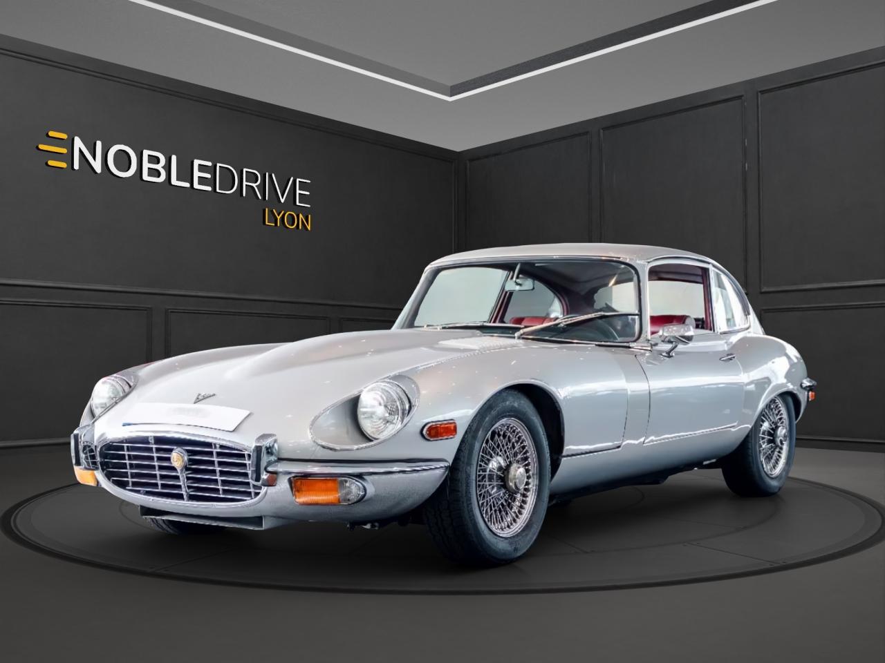JAGUAR TYPE E SERIE 3 V12 268ch - EXCELLENT ETAT - MEME PROPRIETAIRE DEPUIS 20 ANS