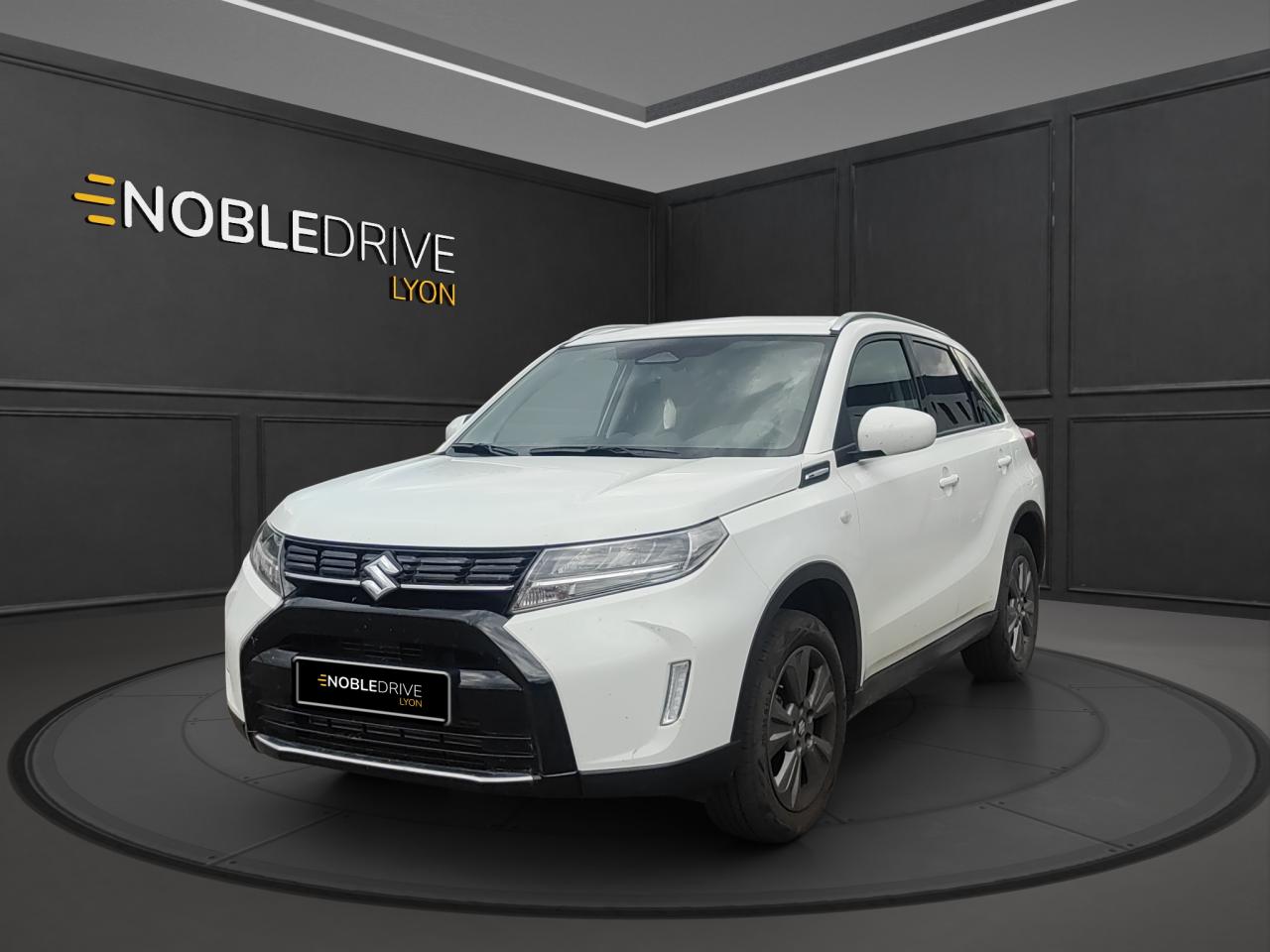 SUZUKI VITARA 1.4L MILD HYBRID PHASE 3 - 110cv - EN PARFAIT ETAT - ENTRETIEN SUZUKI - 1ère MAIN