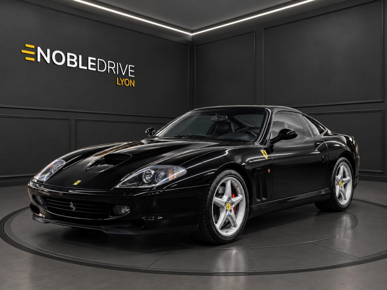 FERRARI 550