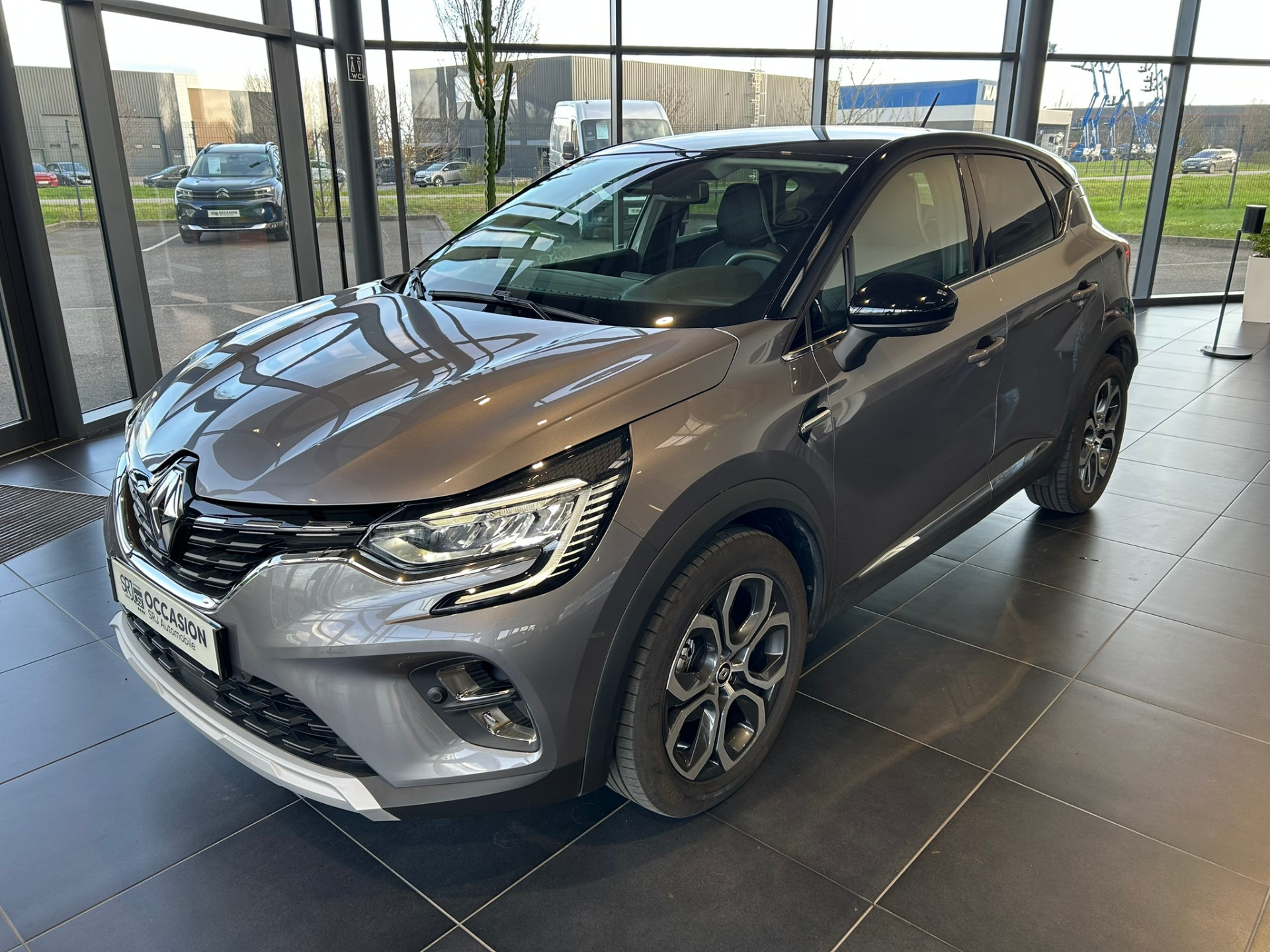 RENAULT CAPTUR