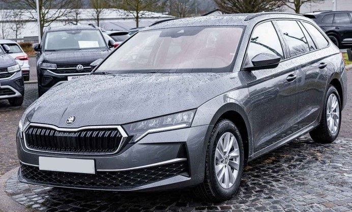 Skoda Octavia combi 1.5 tsi hybrid 150 ch act dsg7 selection