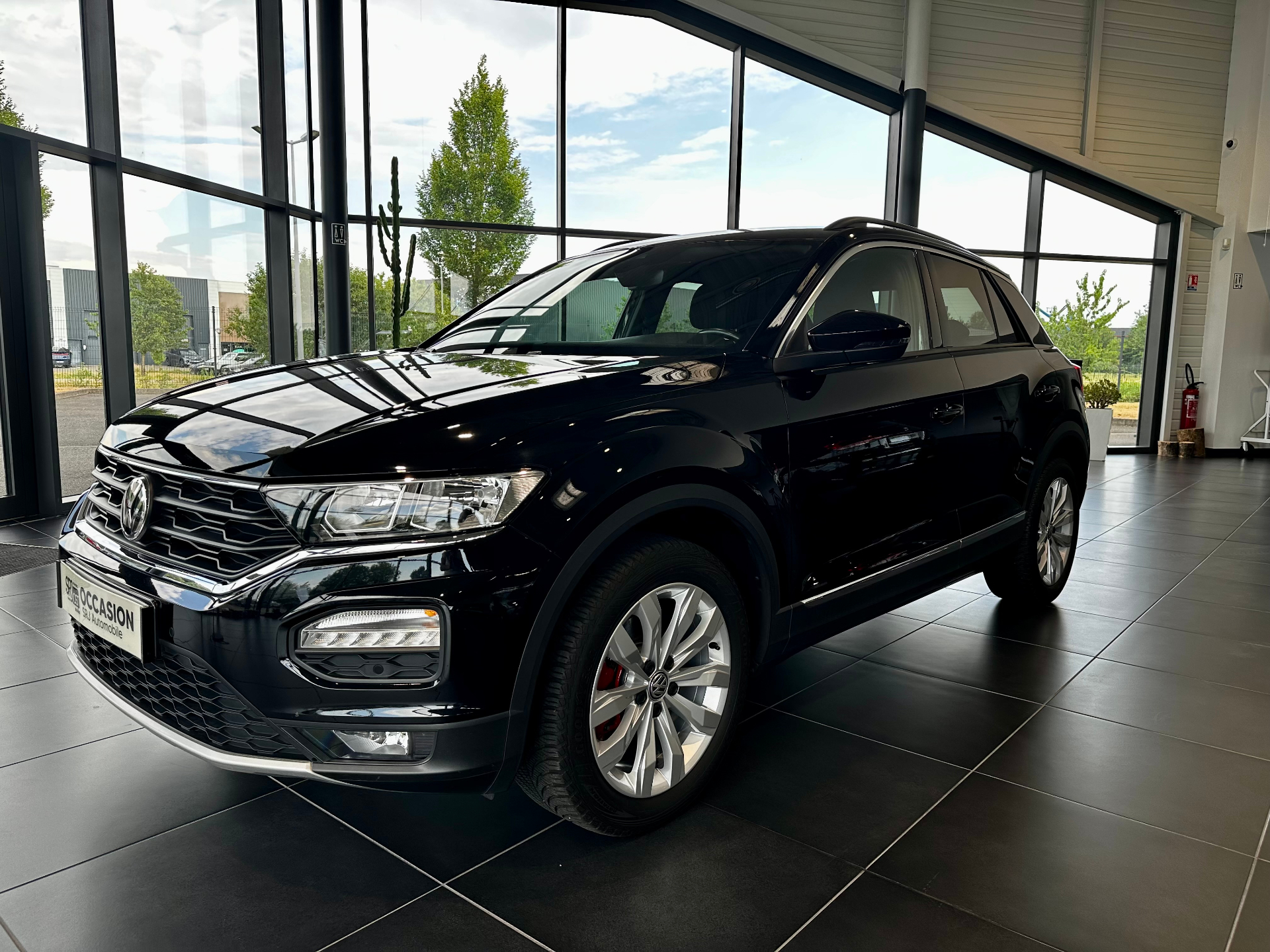VOLKSWAGEN T-ROC