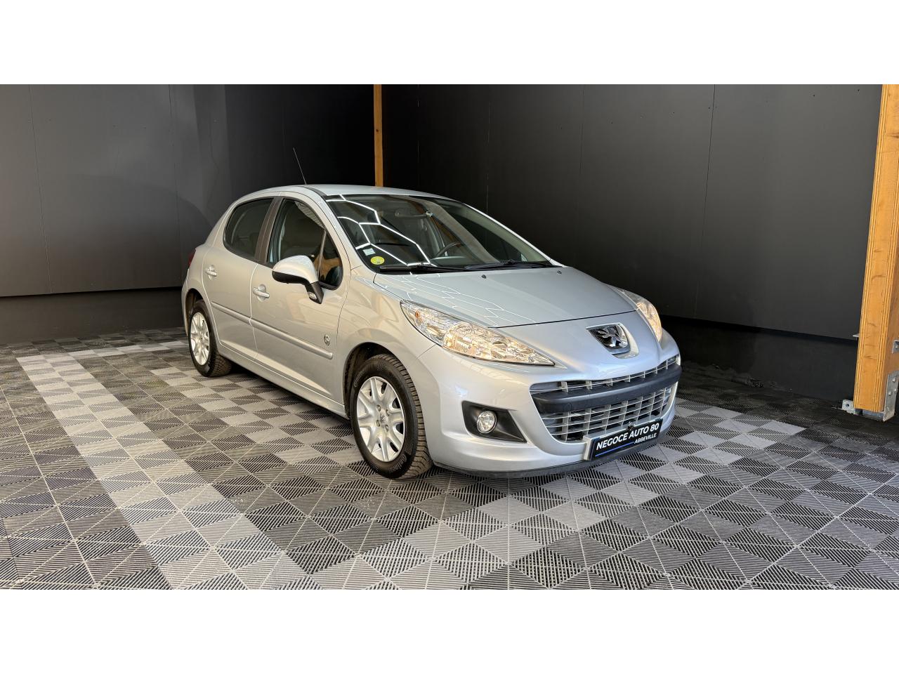 PEUGEOT 207 1.4 HDi FAP  BERLINE Urban Move PHASE 2