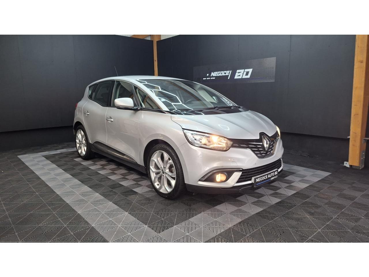 RENAULT SCENIC