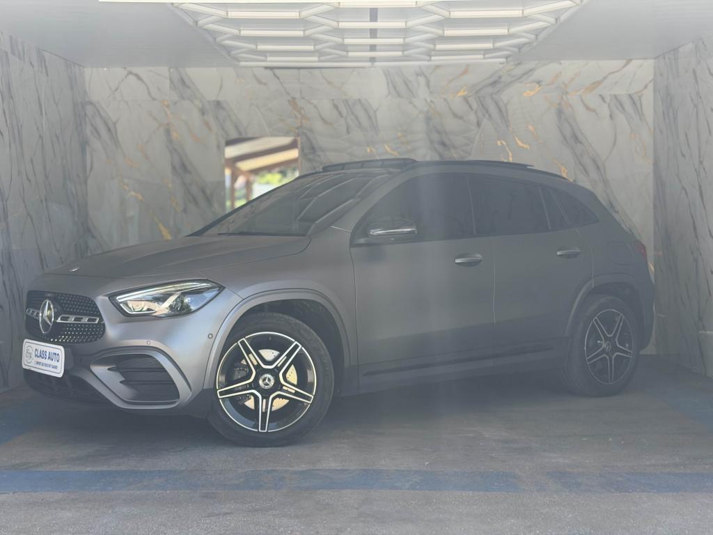 MERCEDES GLA