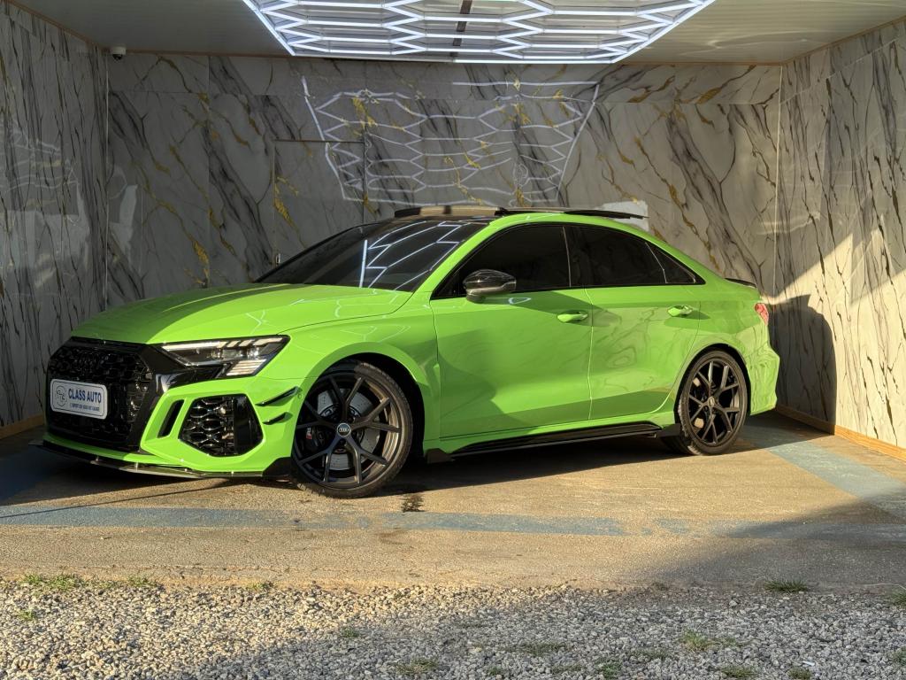 AUDI RS3 Berline Quattro 2.5 TFSI - 400 - BV S-tronic RS3 8Y BERLINE . PHASE 2