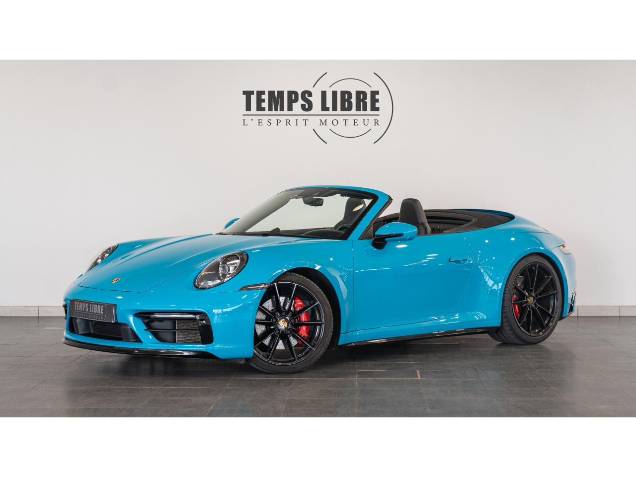 PORSCHE 911