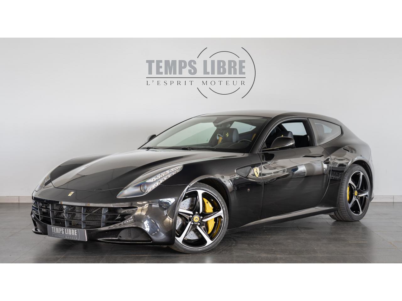 FERRARI FF