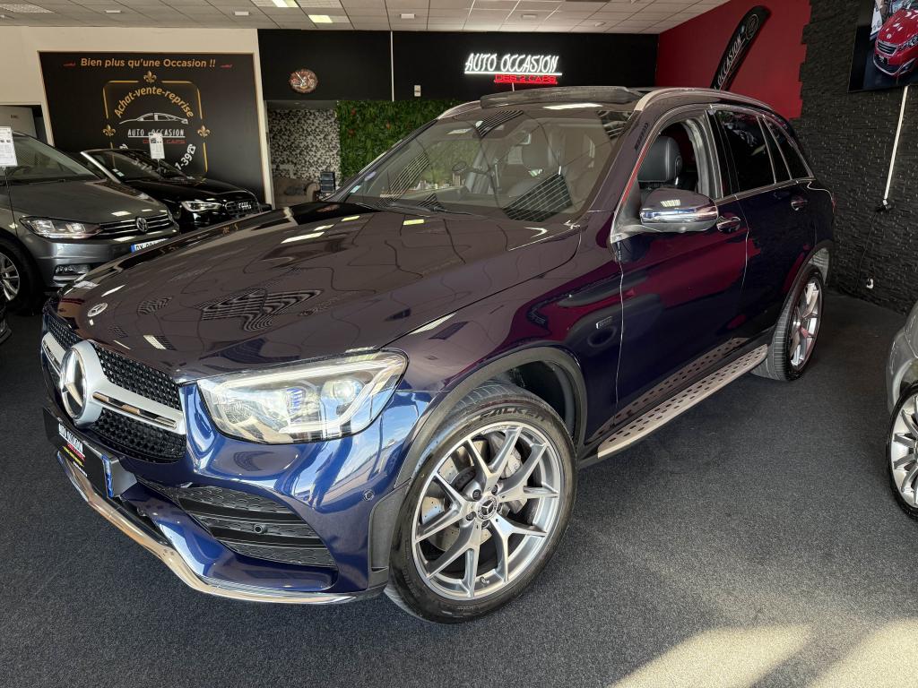 MERCEDES GLC