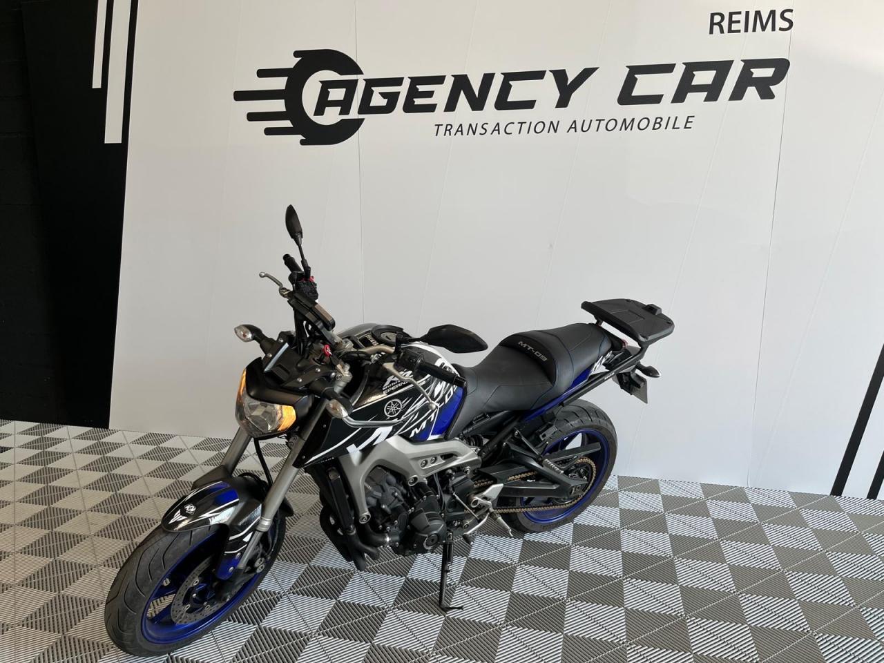 YAMAHA MT 09 2013 - 25000 KMS - TOPCASE
