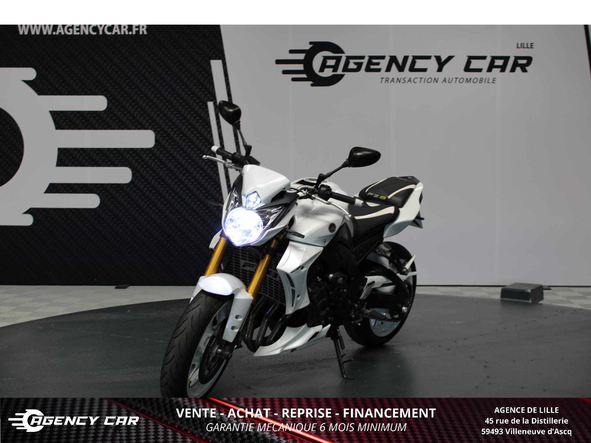 YAMAHA FZ8