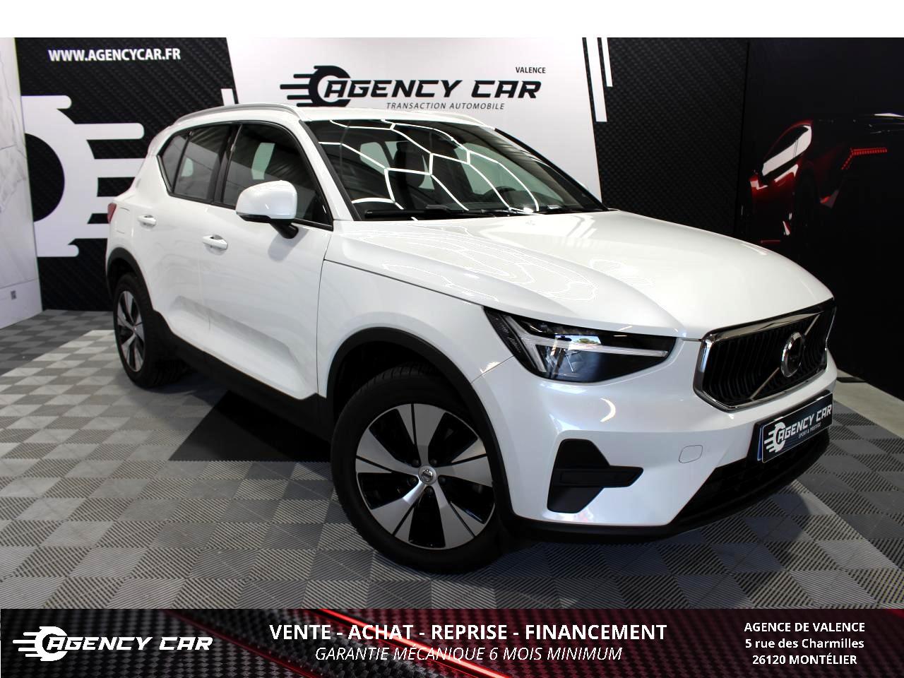 VOLVO XC40 163 ch / BVA DCT 7 / START / SIEGES ET VOLANT CHAUFFANT / DERVE VP
