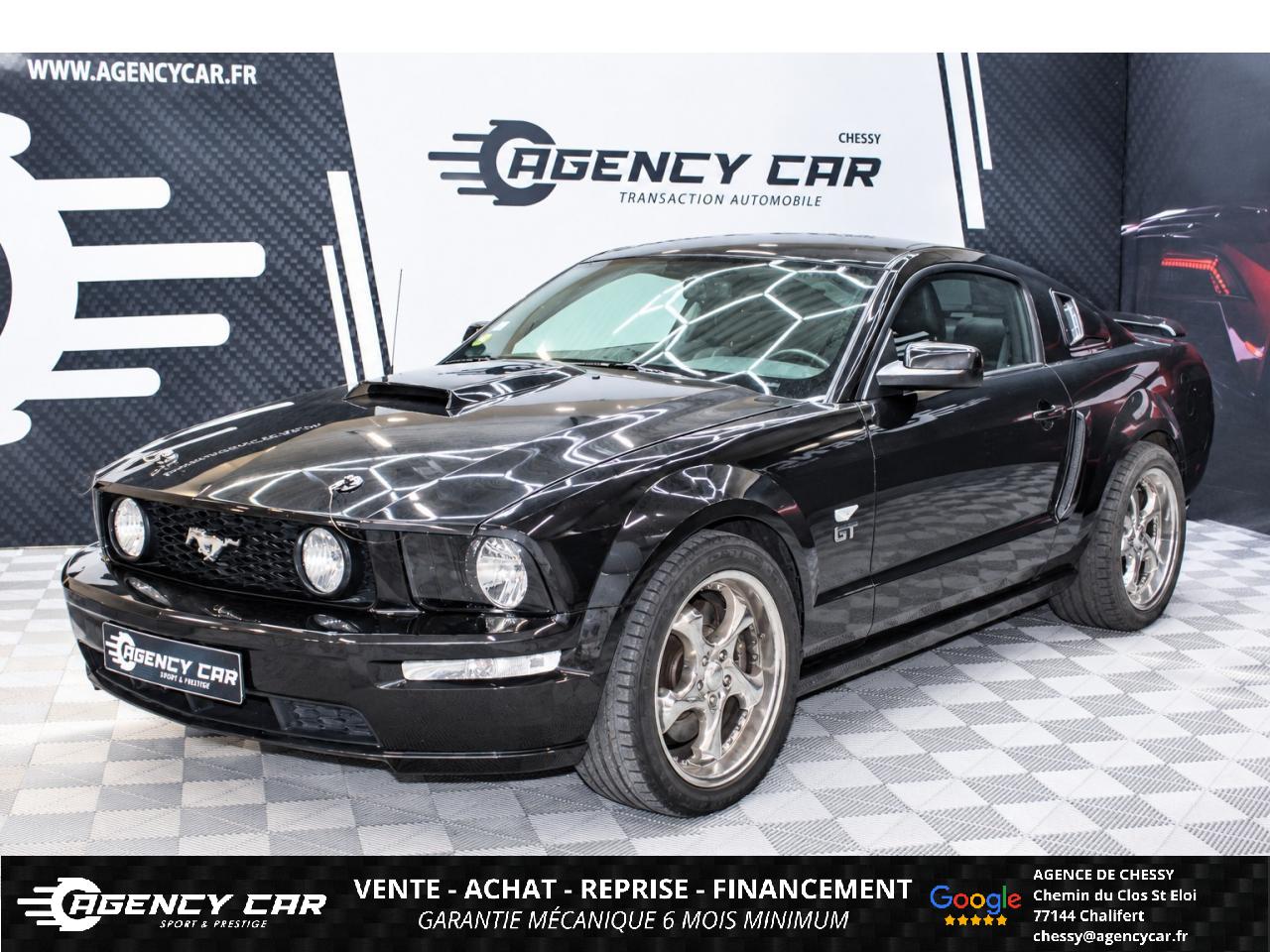 FORD MUSTANG V8 GT