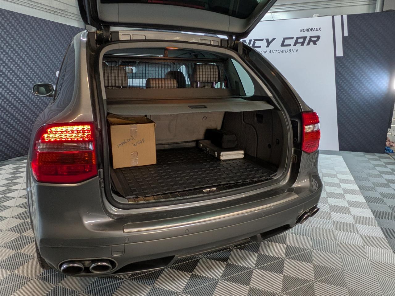 PORSCHE CAYENNE 4.8i V8 - 405 - BVA Tiptronic 2008 GTS