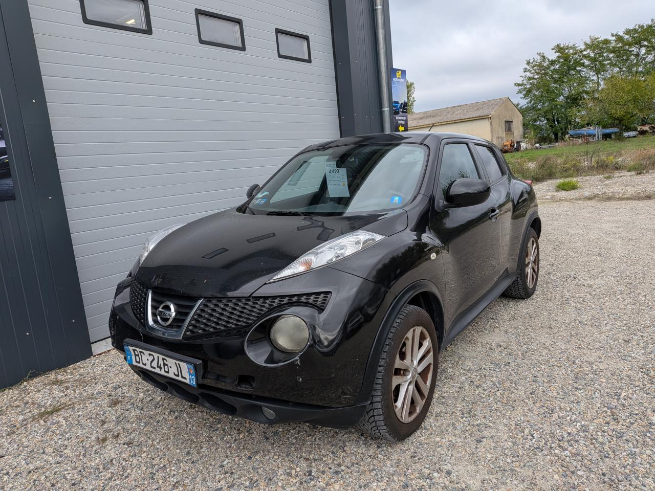 NISSAN JUKE