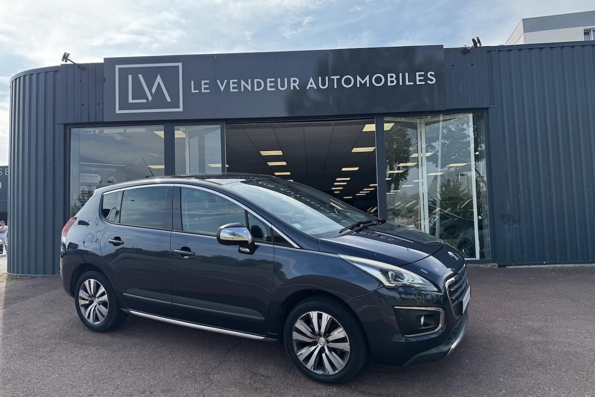 PEUGEOT 3008