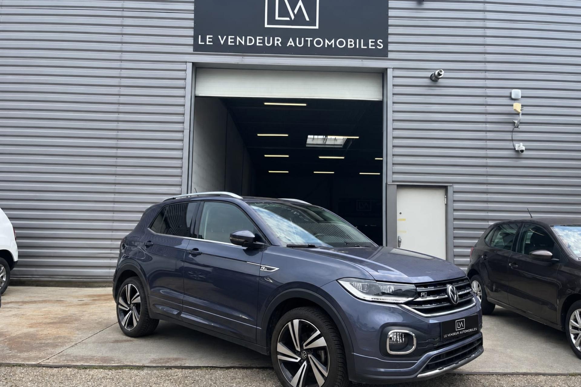 VOLKSWAGEN T-CROSS