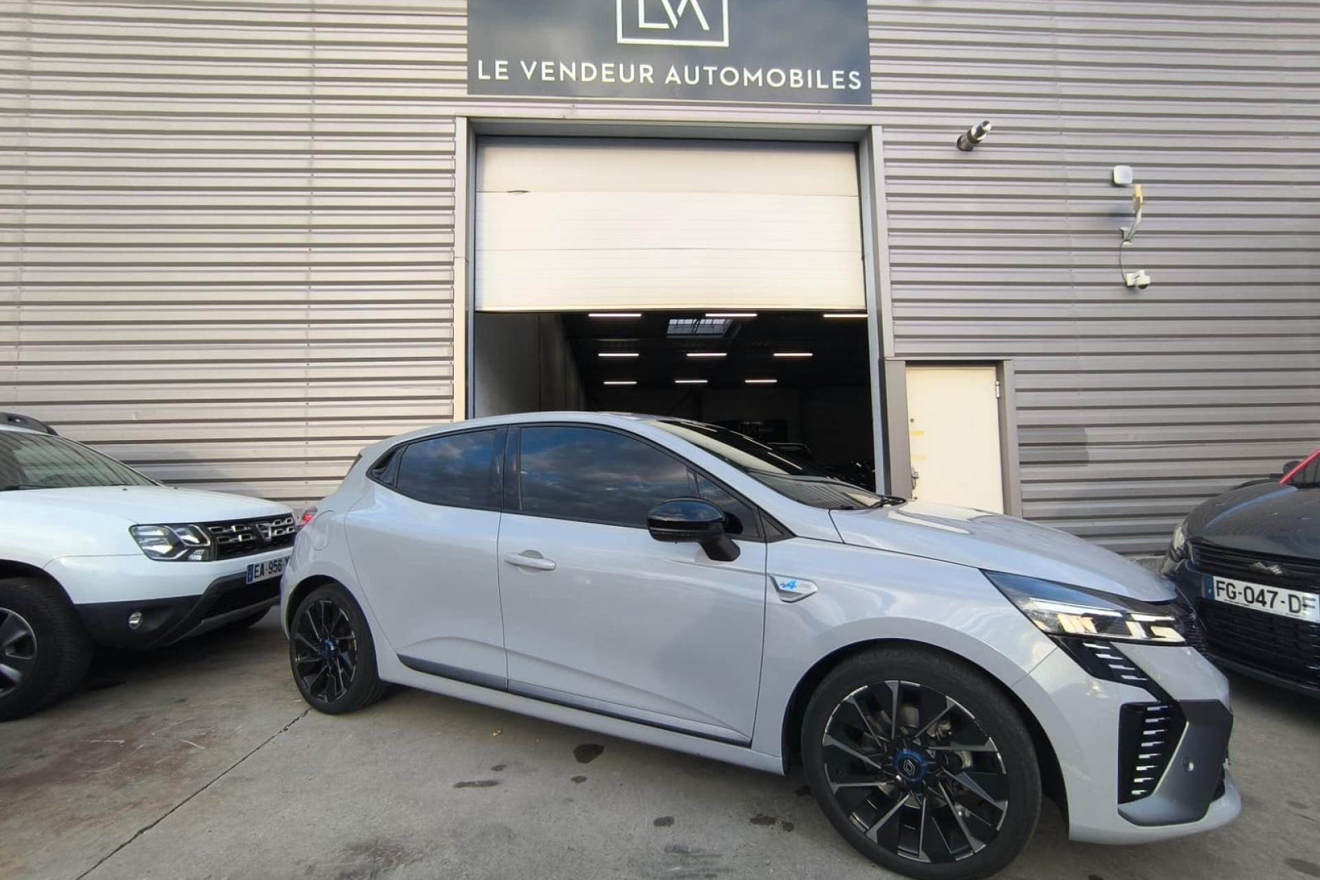 RENAULT CLIO