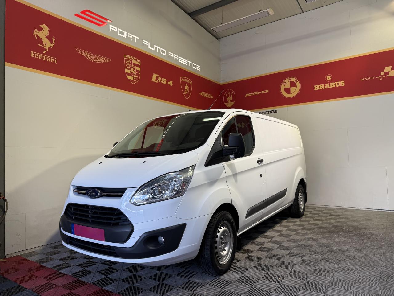 FORD TRANSIT CUSTOM/TOURNEO CUSTOM Transit Custom 2.2 TDCi - 100 TRANSIT CUSTOM FOURGON Fourgon 290 L2H1 Ambiente PHASE 1