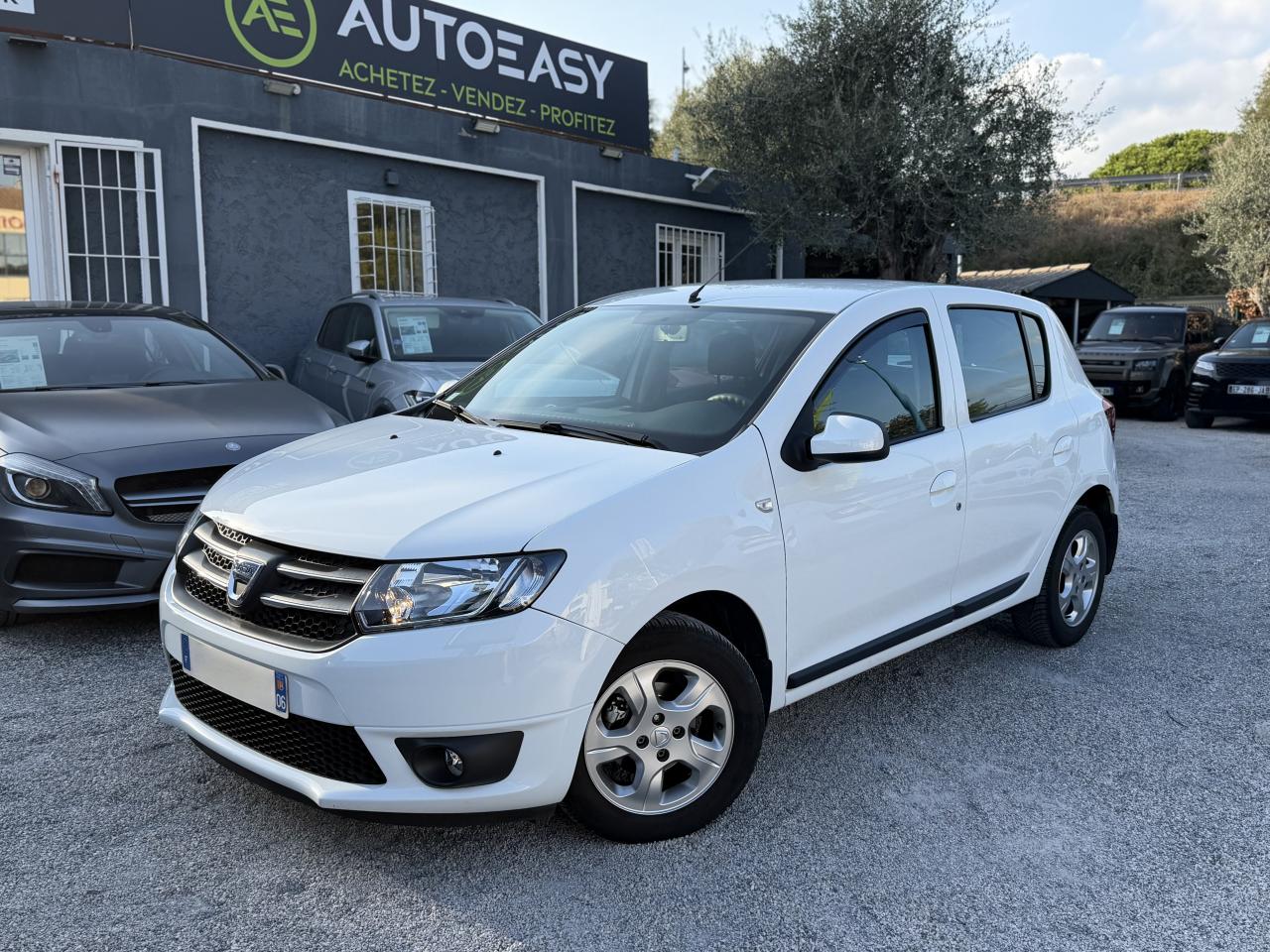 DACIA SANDERO