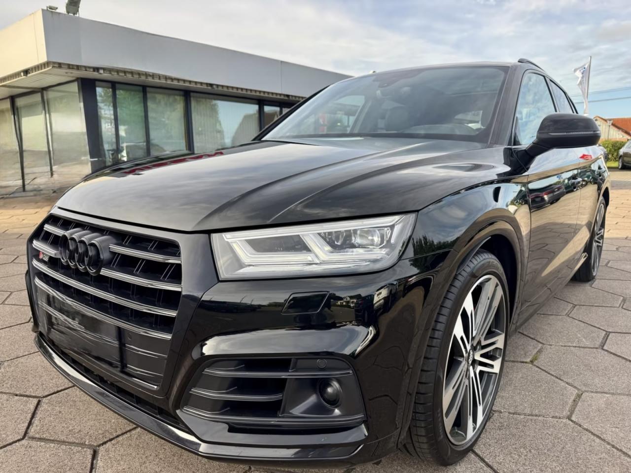 AUDI SQ5