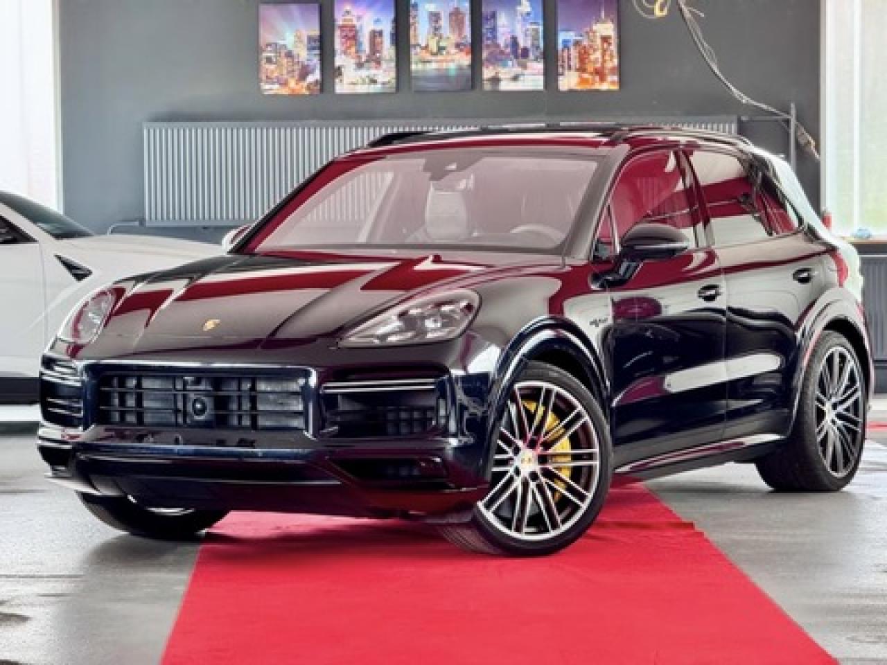 PORSCHE CAYENNE