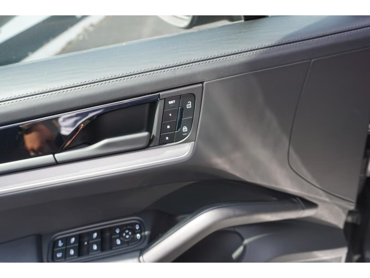 Thumbnail 14